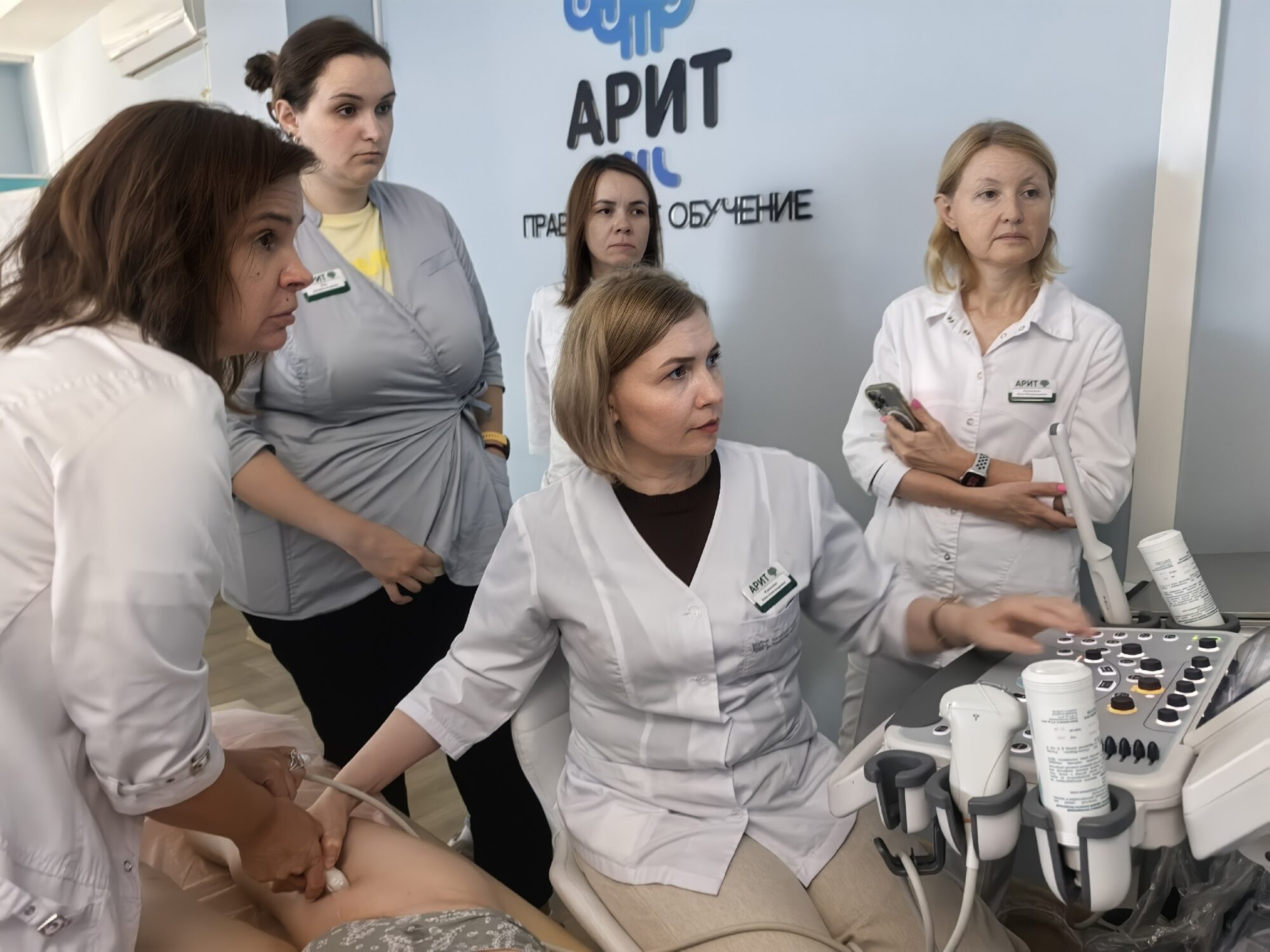 04 и 05 июля в АРИТ прошли обучение врачи в рамках цикла по УЗИ в ангиологии